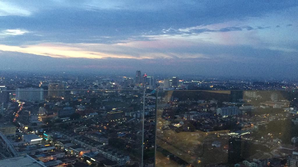 Sea & City View@Silverscape Malacca Extérieur photo